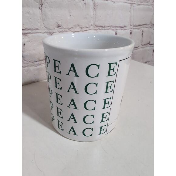 Vintage Kliban Cat Peace Coffee Mug Kiln Craft Tableware England Christmas Santa - Picture 3 of 9